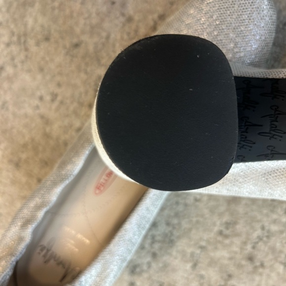 Amalfi By Rangoni 8.5 NEW  Gray Heels with Chunky Heel- pillow soft elastic heel - Picture 15 of 16